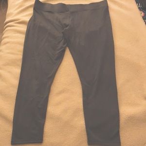 NWOT Mixit XL 7/8 length Grey Leggings
